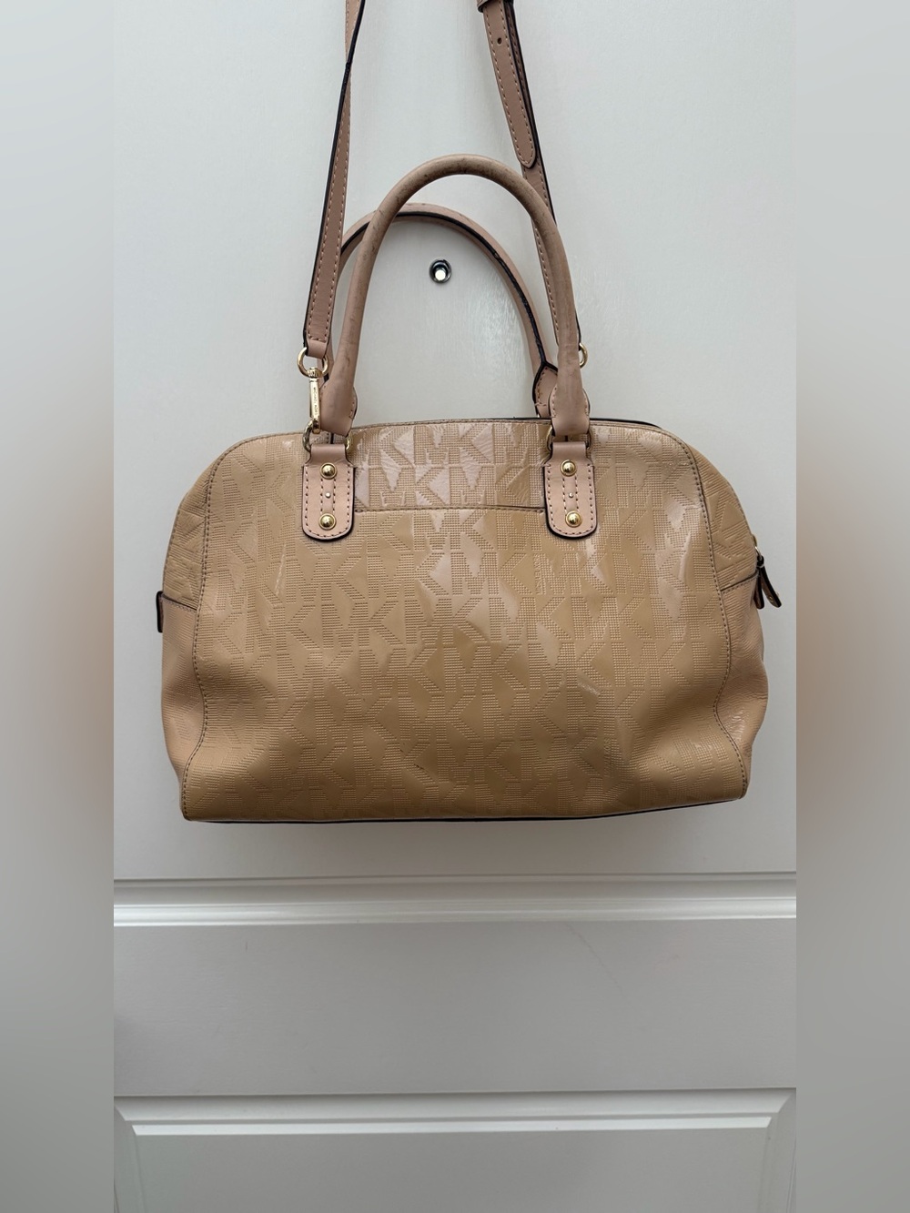 Michael Kors Glossy Bag Style E - 1404